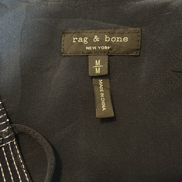 Rag & Bone women’s blue striped V neck long sleeve blouse size medium - Picture 7 of 8